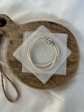 Pandora Double Wrap Leather Charm Bracelet, Cream/White